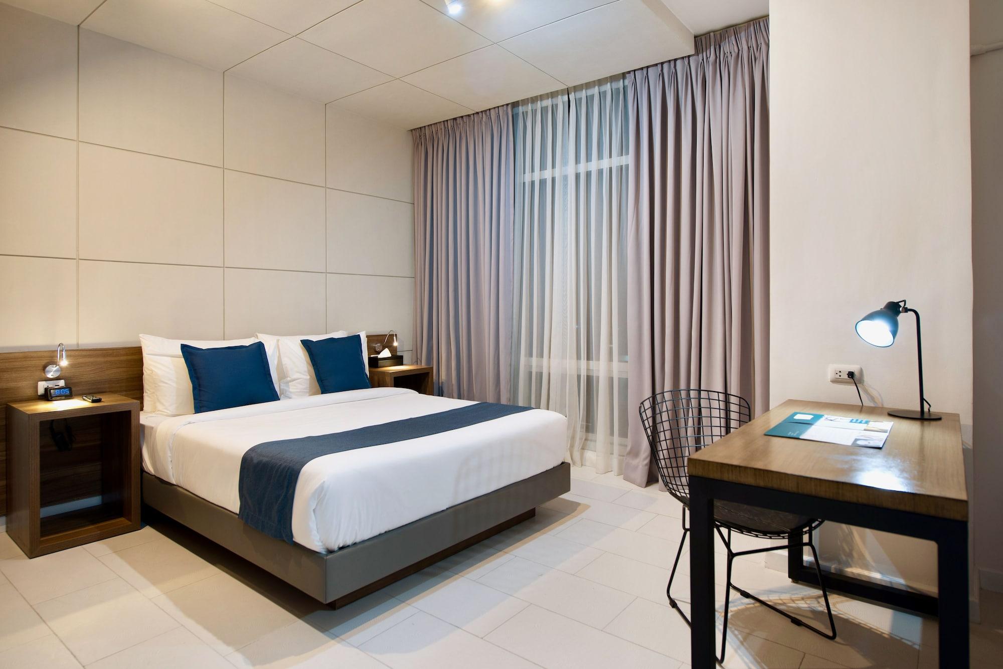 The Sphere Serviced Residences Managed By Hii Makati City Ngoại thất bức ảnh