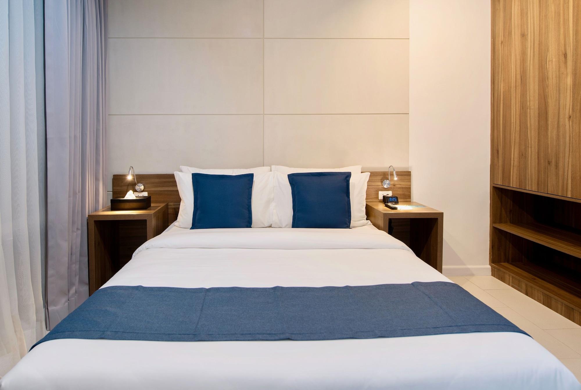 The Sphere Serviced Residences Managed By Hii Makati City Ngoại thất bức ảnh