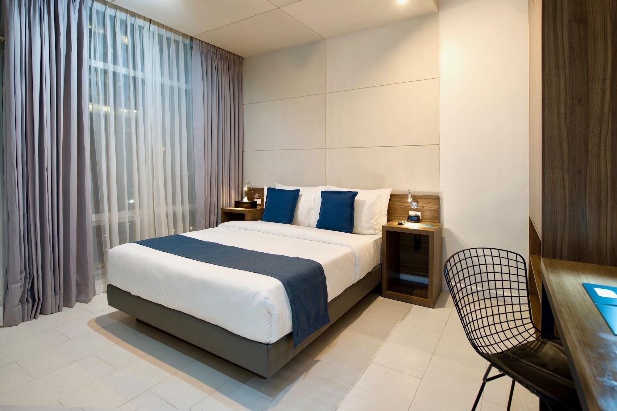 The Sphere Serviced Residences Managed By Hii Makati City Ngoại thất bức ảnh
